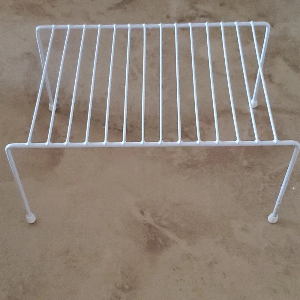 Storage Shelf - Picture 1 of 1